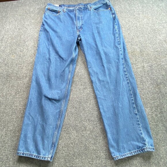 Levis 550 Jeans Mens 42 x 32 Blue Relaxed Fit slightly baggy Workwear Causal - Picture 1 of 15